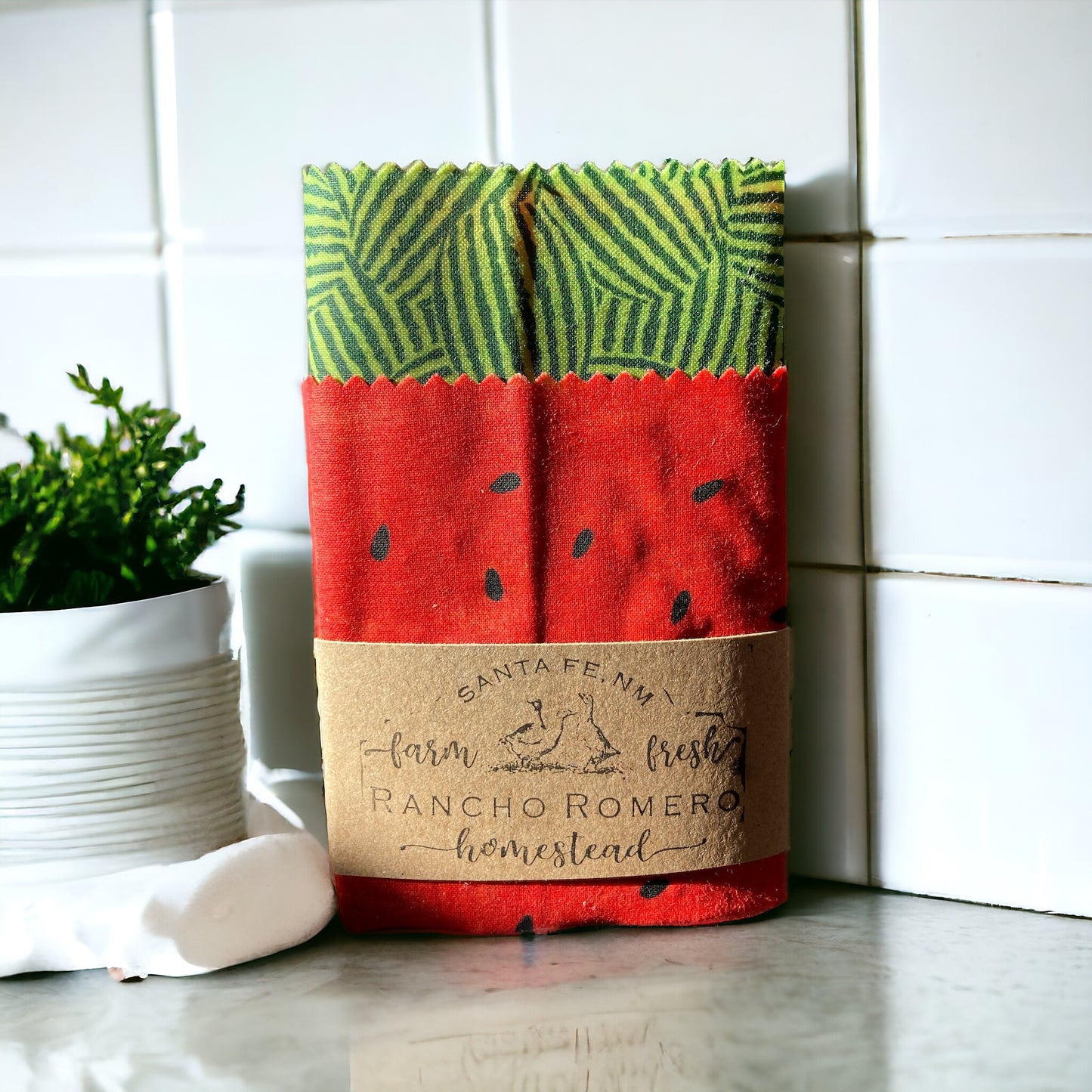 Reusable Handmade Beeswax Wraps for Food Preservation