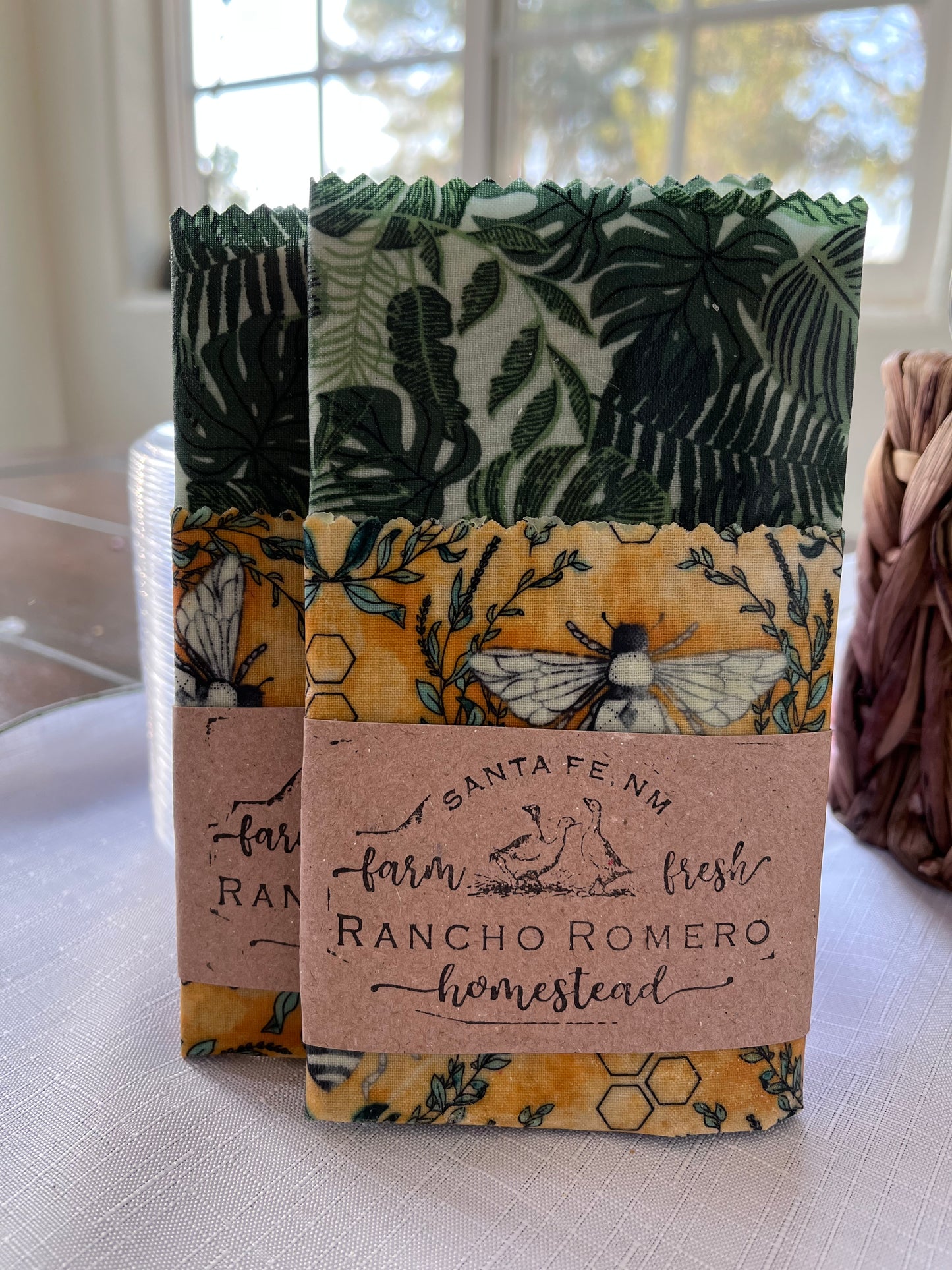 Reusable Handmade Beeswax Wraps for Food Preservation