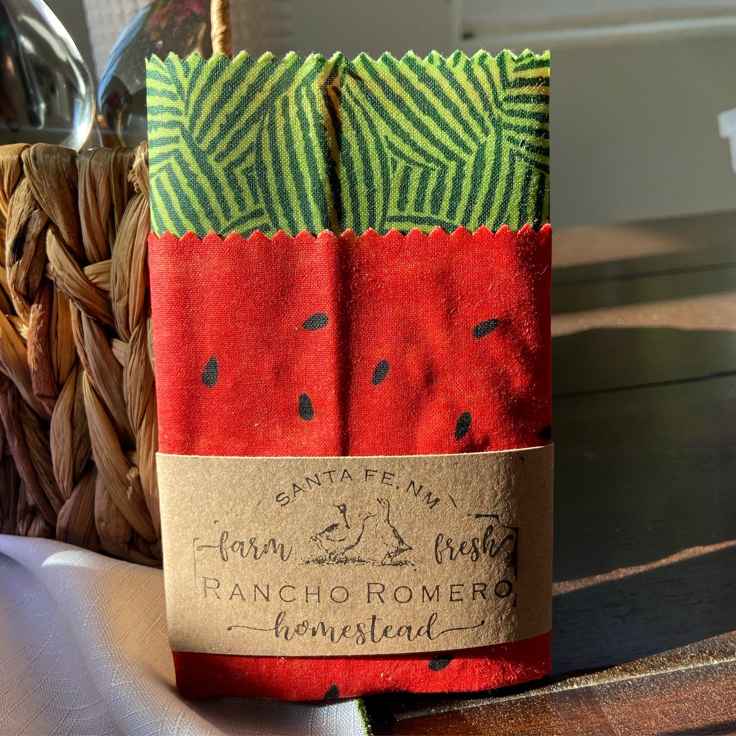 Reusable Handmade Beeswax Wraps for Food Preservation